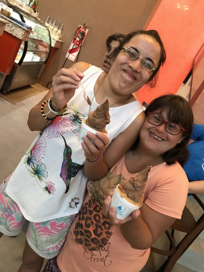 Mujeres Despeinadas – Rukalen Mujeres Despeinadas - Rukalen