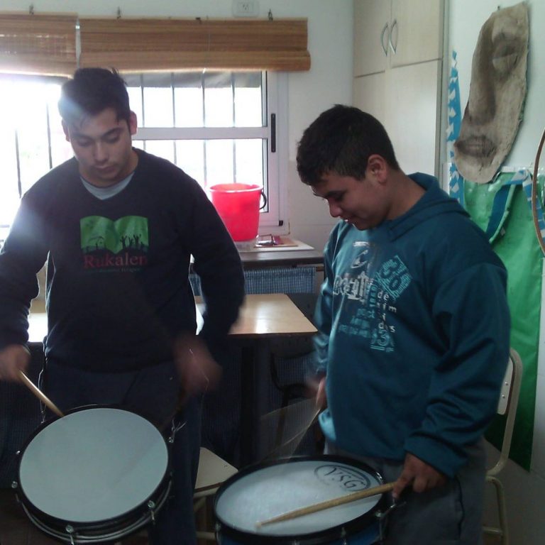 Percusión en Rukalen