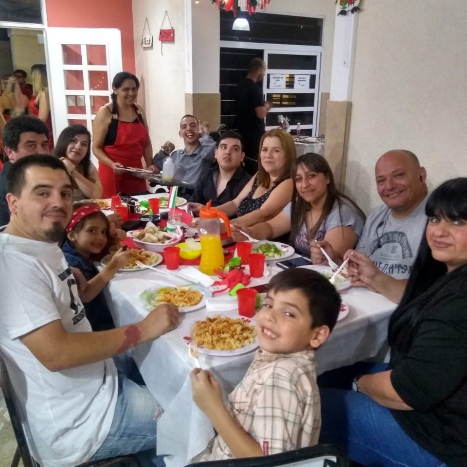 novienbre ruka 2 cena familiar